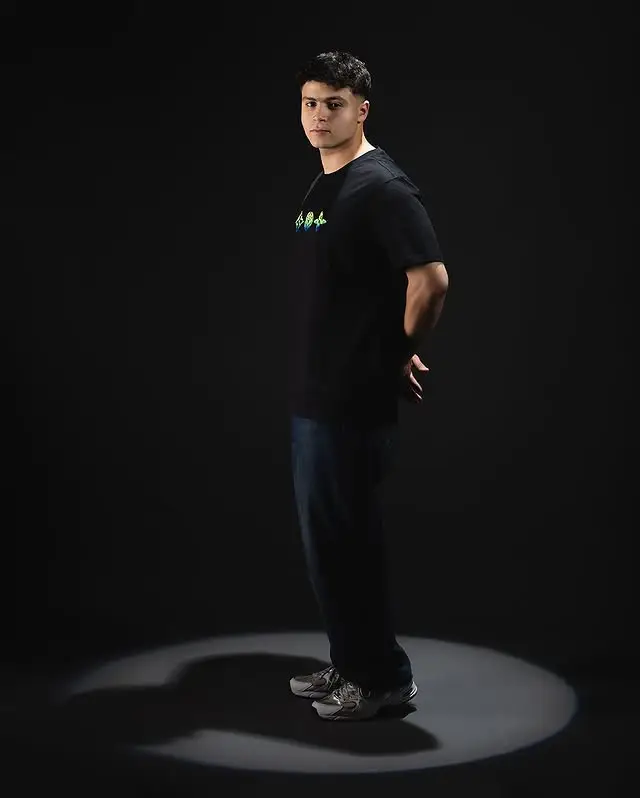 Black Graphic Tee – ARMANI Inspired
